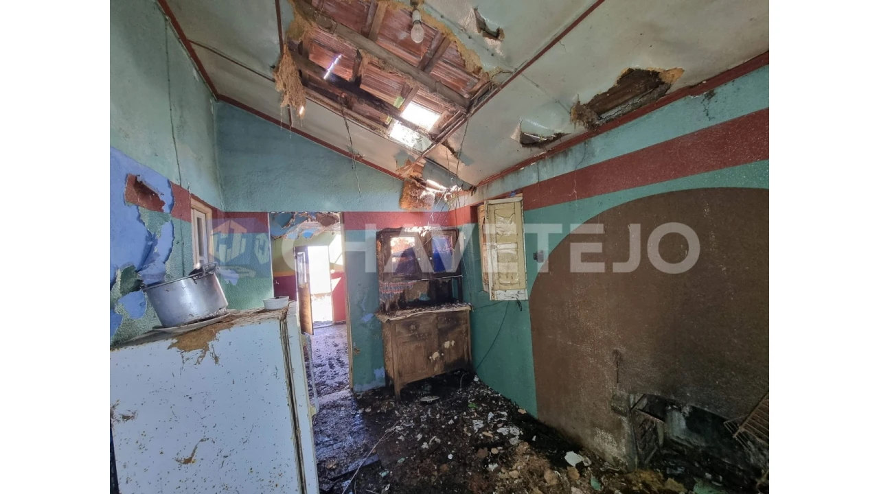 Moradia T2 para Venda em Beco Foto 7