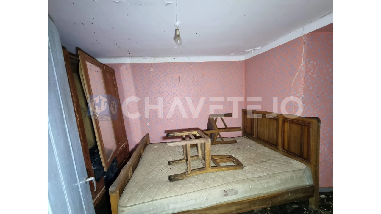 Moradia T2 para Venda em Beco Foto 11