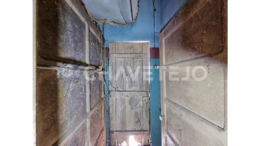 Moradia T2 para Venda em Beco Foto 9