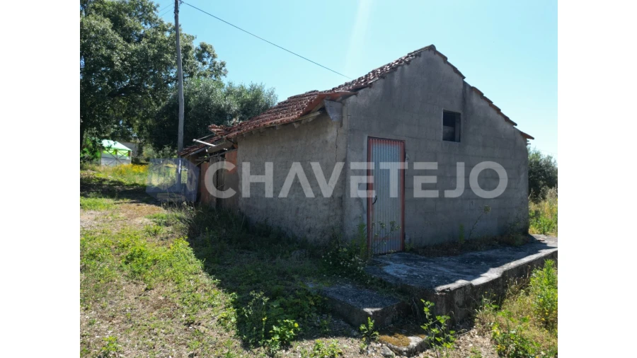 Terreno para Venda em Urqueira Foto 7