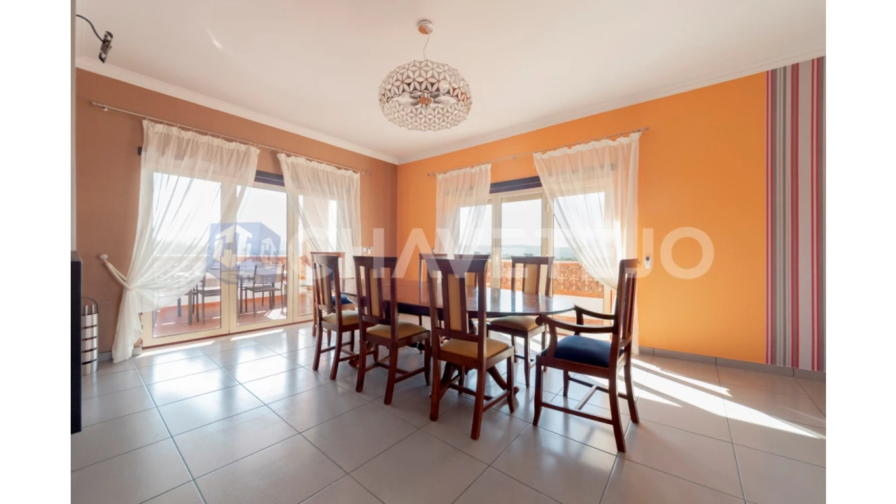 Moradia T4 para Venda em Serra e Junceira Foto 25