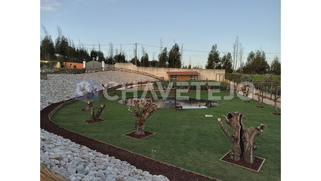 Moradia T4 para Venda em Serra e Junceira Foto 50