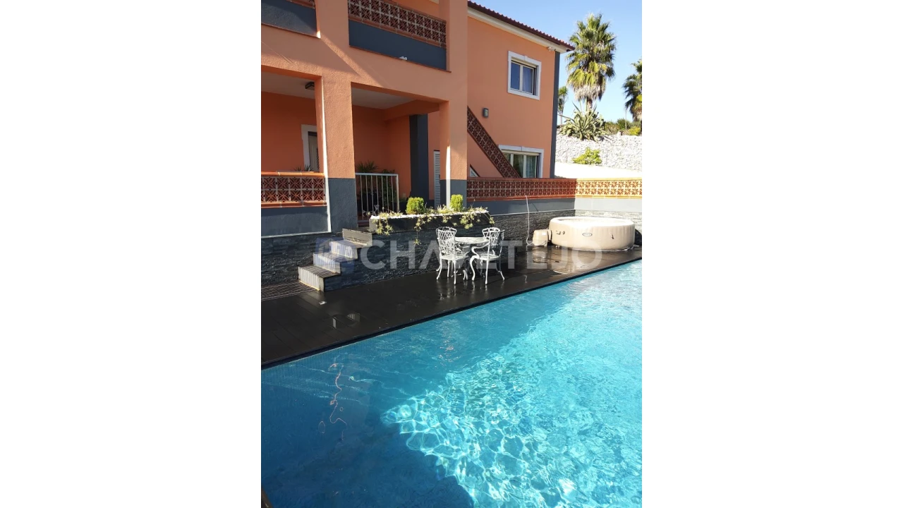 Moradia T4 para Venda em Serra e Junceira Foto 57