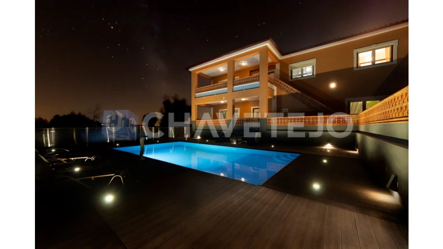 Moradia T4 para Venda em Serra e Junceira Foto 6