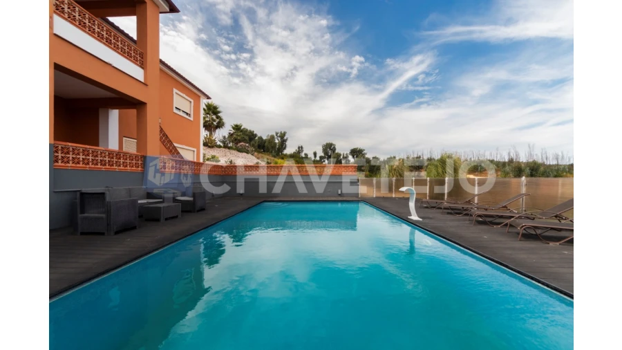 Moradia T4 para Venda em Serra e Junceira Foto 19