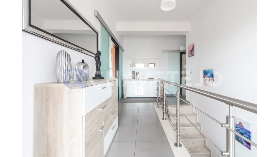 Moradia T4 para Venda em Serra e Junceira Foto 21