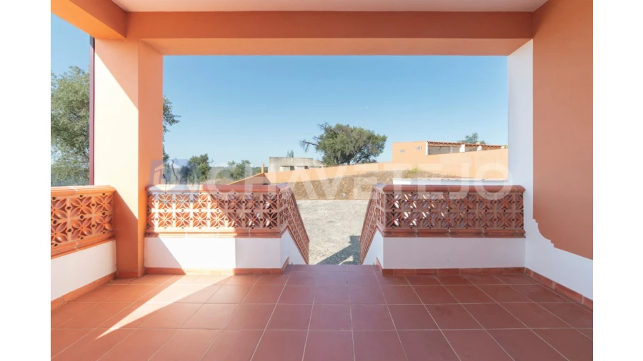 Moradia T4 para Venda em Serra e Junceira Foto 28