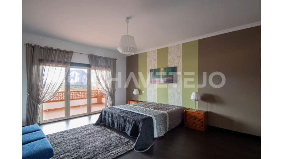 Moradia T4 para Venda em Serra e Junceira Foto 42