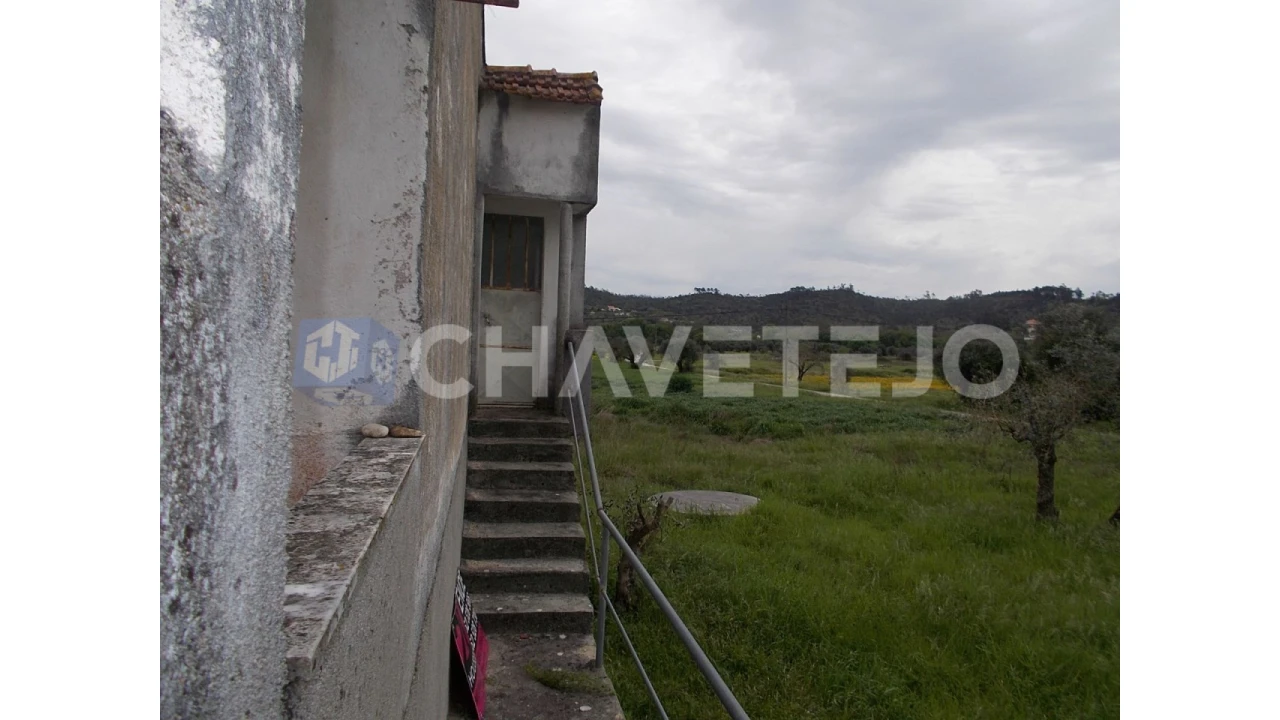 Moradia T4 para Venda em Freixianda, Ribeira do Fárrio e Formigais Foto 6