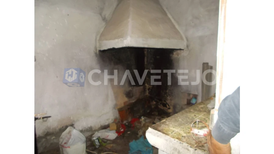 Moradia T4 para Venda em Freixianda, Ribeira do Fárrio e Formigais Foto 4