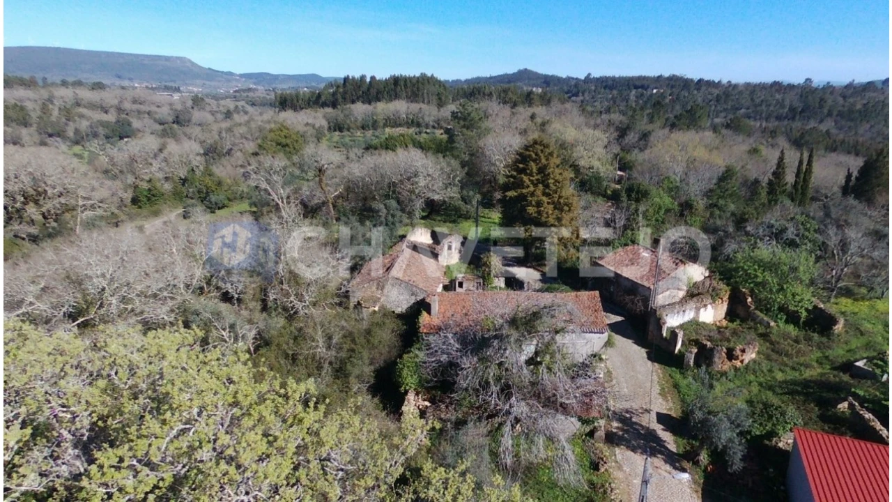 Moradia T4 para Venda em Pussos São Pedro Foto 25