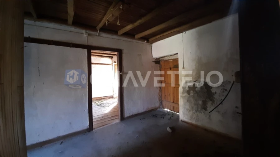 Moradia T4 para Venda em Pussos São Pedro Foto 12