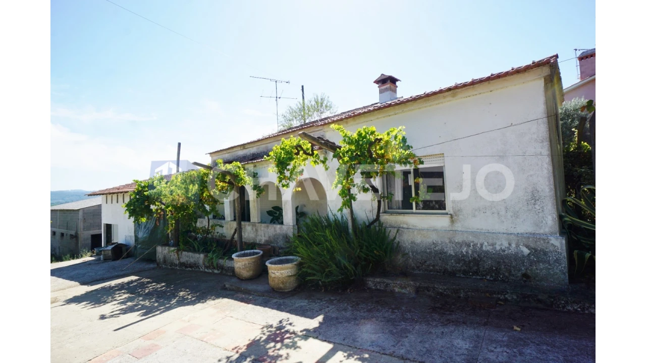 Quinta T2 para Venda em São João Baptista e Santa Maria dos Olivais Foto 6