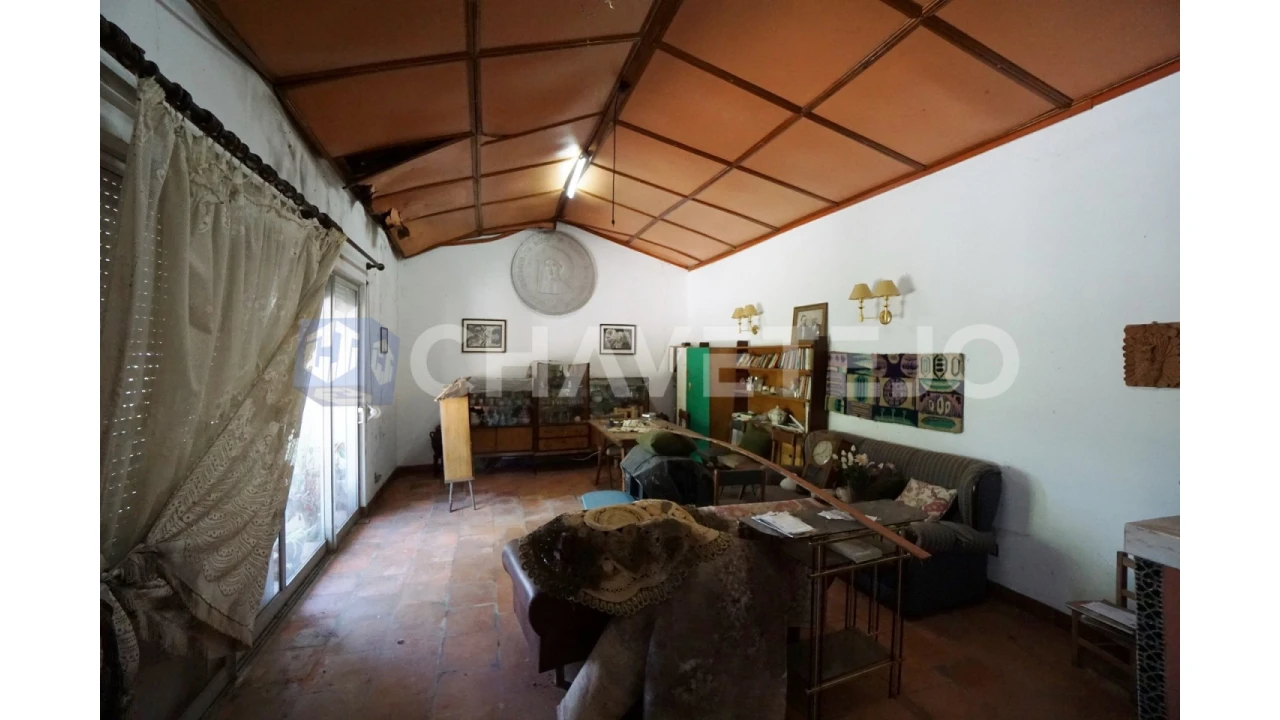 Quinta T2 para Venda em São João Baptista e Santa Maria dos Olivais Foto 8