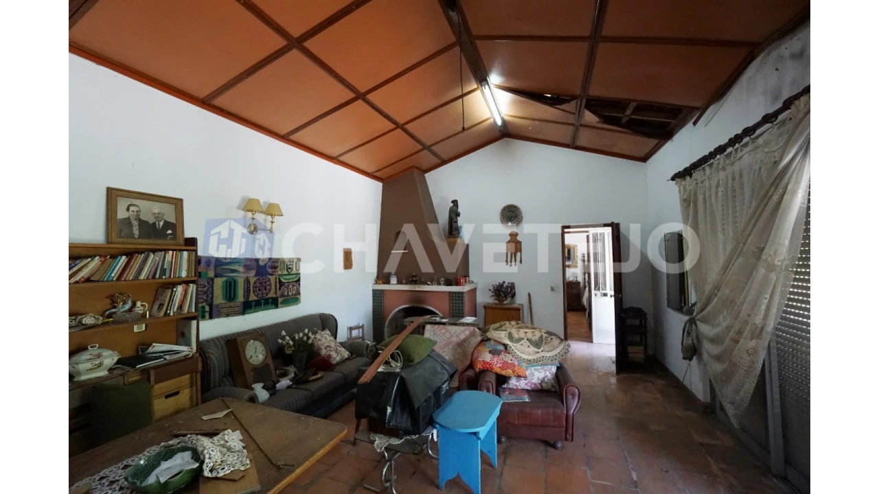 Quinta T2 para Venda em São João Baptista e Santa Maria dos Olivais Foto 9