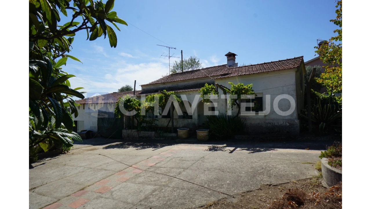 Quinta T2 para Venda em São João Baptista e Santa Maria dos Olivais Foto 21