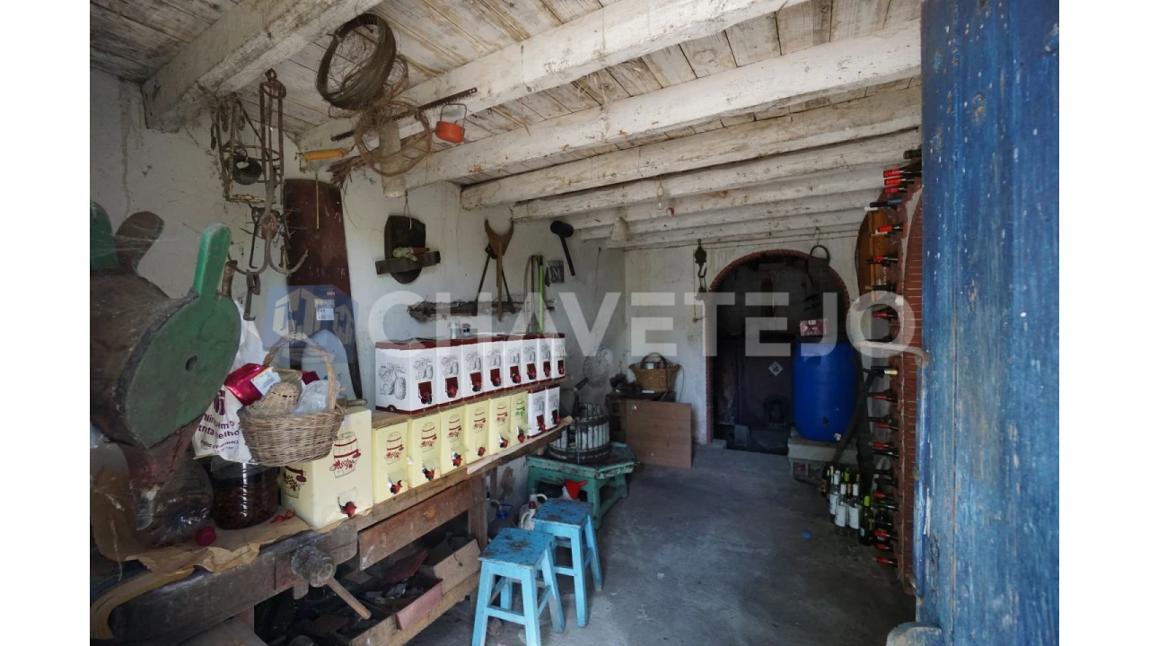 Quinta T2 para Venda em São João Baptista e Santa Maria dos Olivais Foto 28