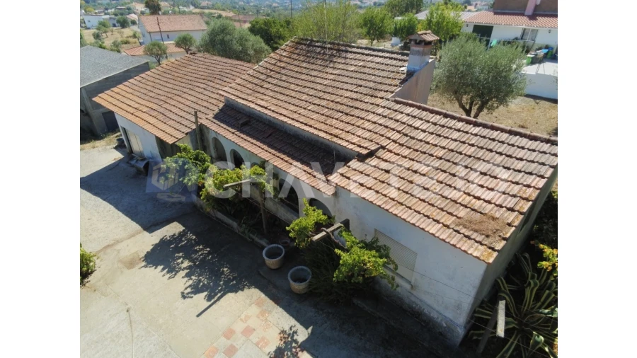 Quinta T2 para Venda em São João Baptista e Santa Maria dos Olivais Foto 2