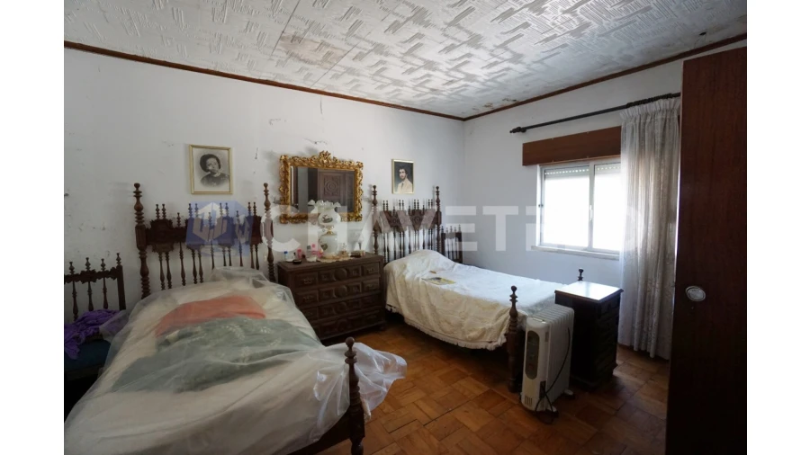 Quinta T2 para Venda em São João Baptista e Santa Maria dos Olivais Foto 15