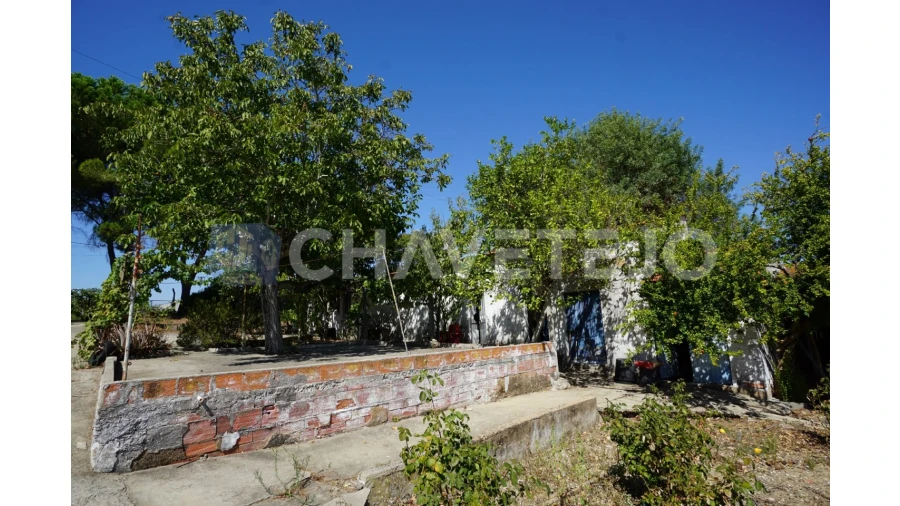 Quinta T2 para Venda em São João Baptista e Santa Maria dos Olivais Foto 23