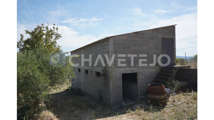 Quinta T2 para Venda em São João Baptista e Santa Maria dos Olivais Foto 42