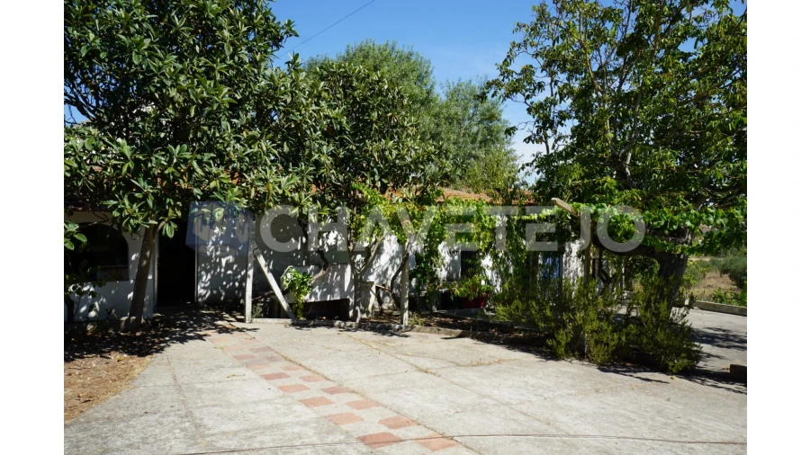 Quinta T2 para Venda em São João Baptista e Santa Maria dos Olivais Foto 52