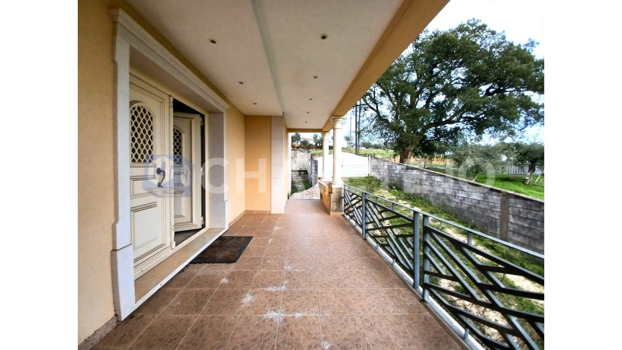 Moradia T3 para Venda em Além da Ribeira e Pedreira Foto 7