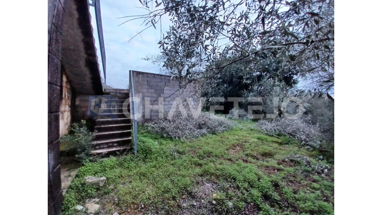 Moradia T3 para Venda em Além da Ribeira e Pedreira Foto 50