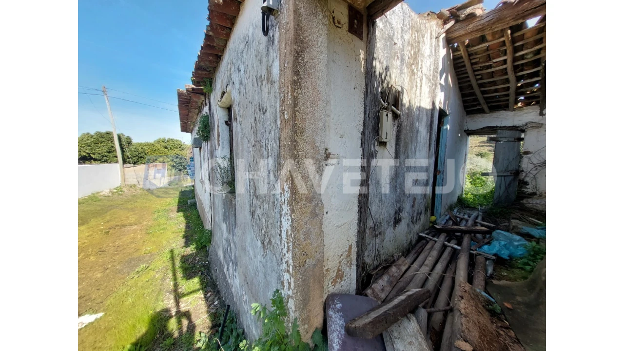 Moradia T4 para Venda em Serra e Junceira Foto 9