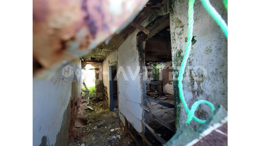 Moradia T4 para Venda em Serra e Junceira Foto 4