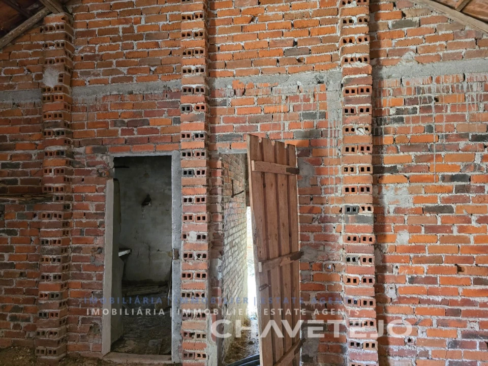 Quinta T2 para Venda em Torres Novas (Santa Maria, Salvador e Santiago) Foto 12