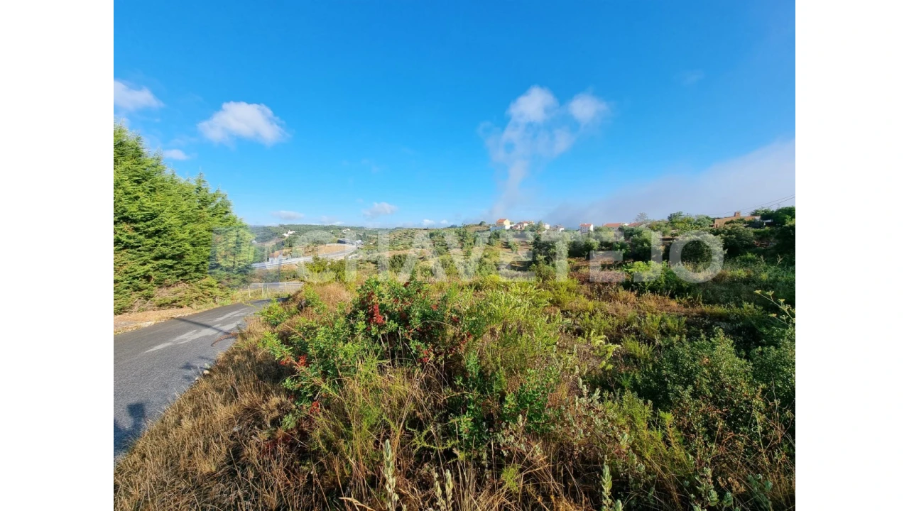 Terreno para Venda em Carregueiros Foto 6