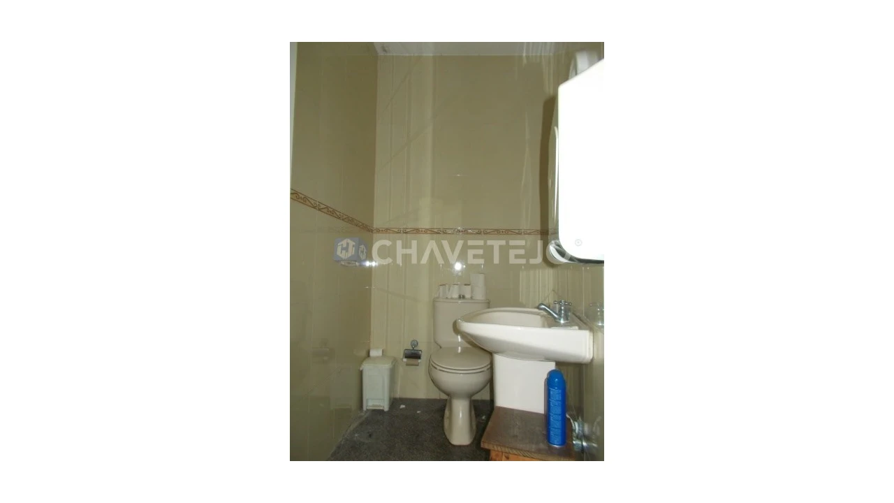 Loja para Venda em São João Baptista e Santa Maria dos Olivais Foto 6