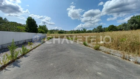 Terreno para Venda em São João Baptista e Santa Maria dos Olivais