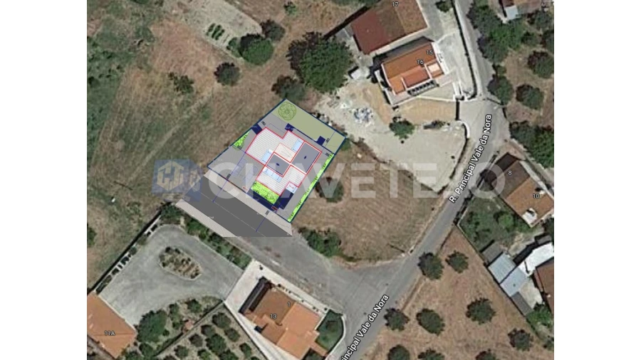 Terreno para Venda em São João Baptista e Santa Maria dos Olivais Foto 4