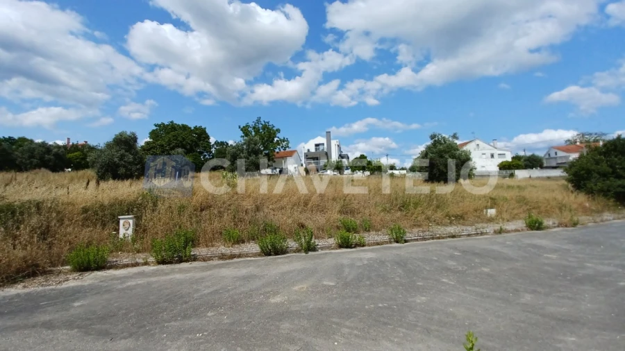 Terreno para Venda em São João Baptista e Santa Maria dos Olivais