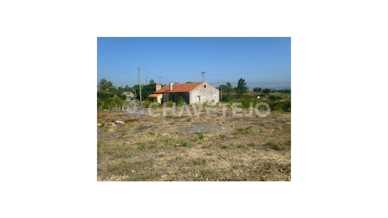 Terreno para Venda em Carregueiros Foto 4