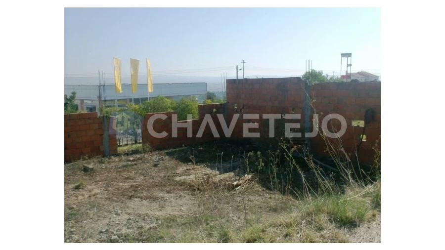 Terreno para Venda em Carregueiros Foto 6