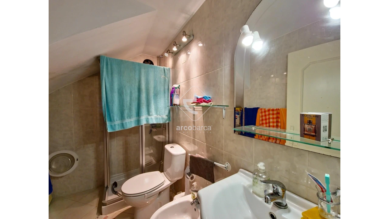 Moradia T5 para Venda em Bravães Foto 14