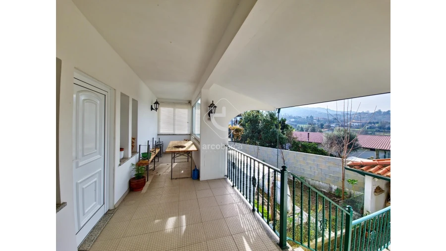 Moradia T5 para Venda em Bravães Foto 7