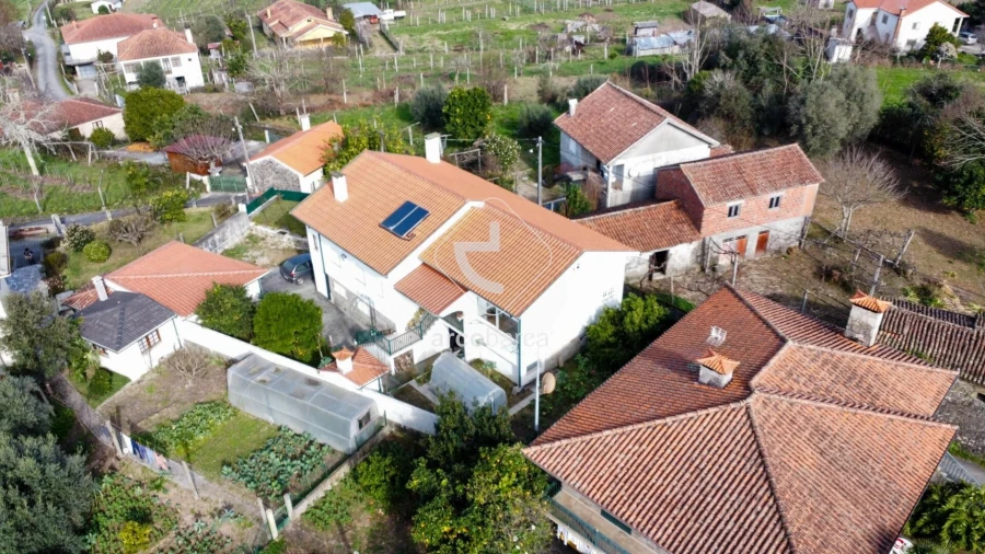 Moradia T5 para Venda em Bravães Foto 21