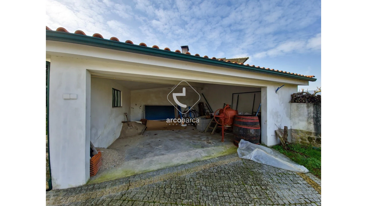 Moradia T5 para Venda em Bravães Foto 19