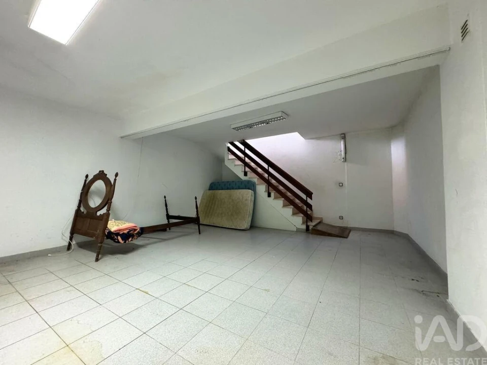Loja para Venda em Vieira de Leiria Foto 21