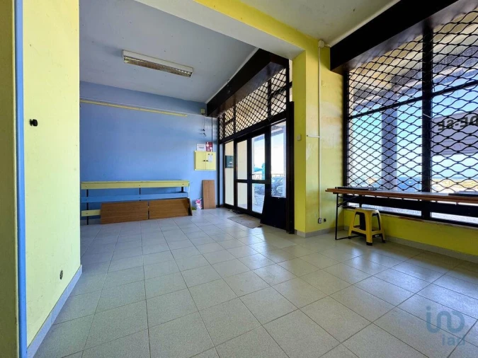 Loja para Venda em Vieira de Leiria Foto 12