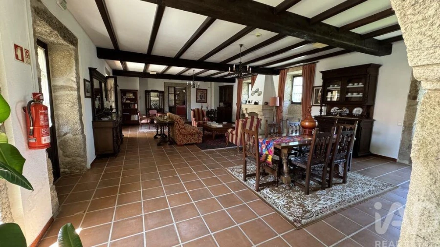 Moradia T18 para Venda em Cerdal Foto 19