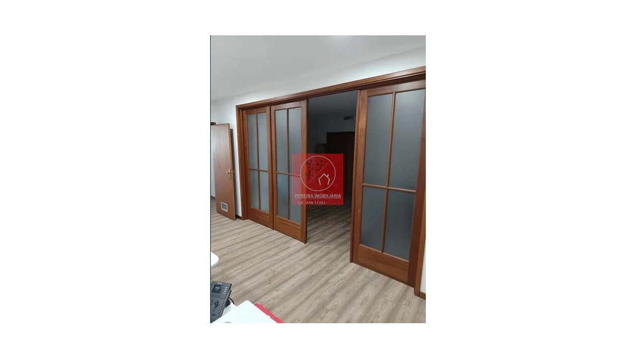 Escritório para Arrendamento em Santo Tirso, Couto (Santa Cristina e São Miguel) e Burgães Foto 5