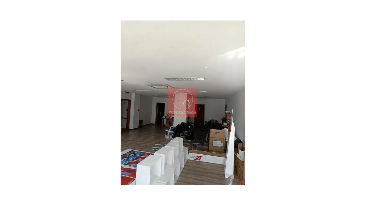 Escritório para Arrendamento em Santo Tirso, Couto (Santa Cristina e São Miguel) e Burgães Foto 4