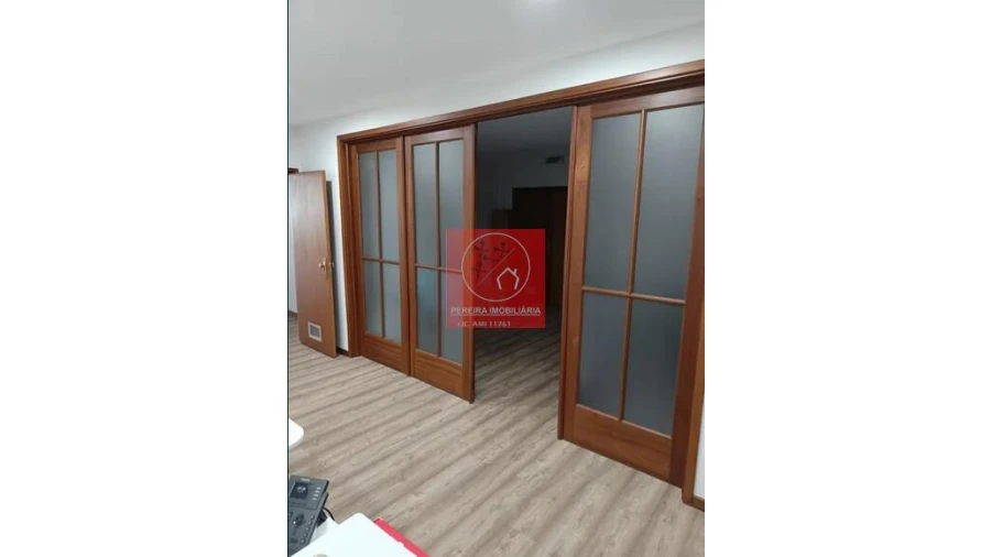 Escritório para Arrendamento em Santo Tirso, Couto (Santa Cristina e São Miguel) e Burgães Foto 5