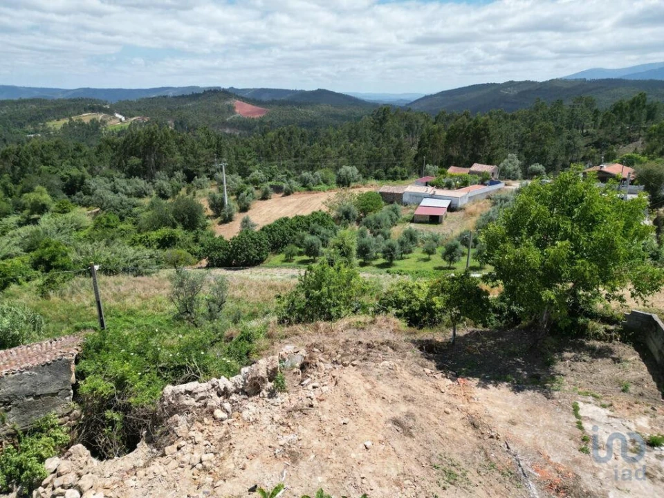 Moradia T3 para Venda em Lamas Foto 7