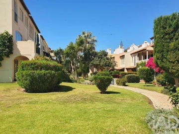 Apartamento T2 para Venda em Quarteira